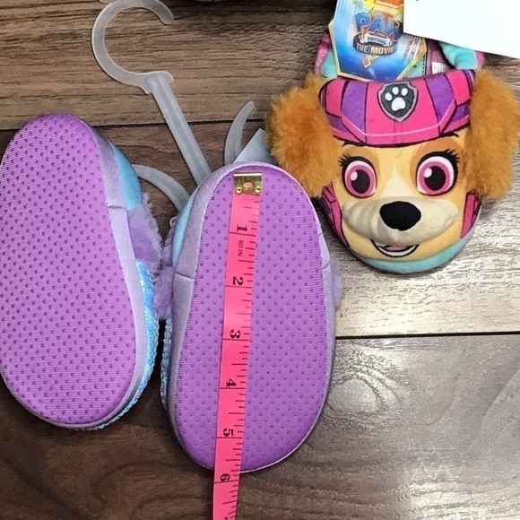 𝅺FROZEN and Paw Potral Cozy Plush Slip on House Slippers - Picture 6 of 6